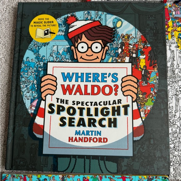 Where’s Waldo 10 book set - Picture 7 of 11
